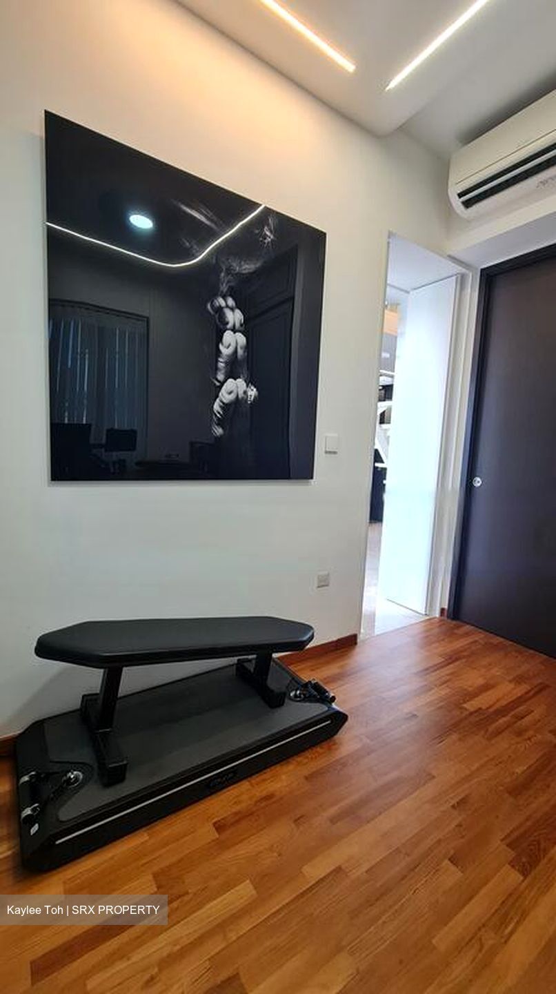 Mayfair Modern (D21), Condominium #574484961